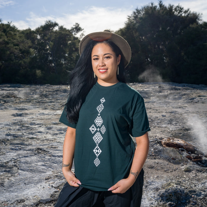 Taniko Waru Print Tee - Pine Green