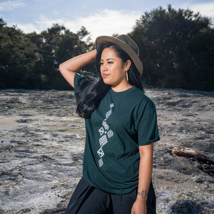 Taniko Waru Print Tee - Pine Green