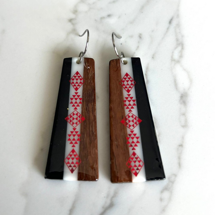 Black & White Resin & Walnut Wood Taniko Rima Earrings