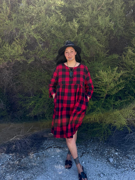 Rangitāmiro Tartan Dress - Red & Black