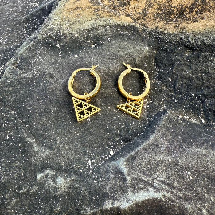 18ct Gold Plated Niho Earring and Pendant Set