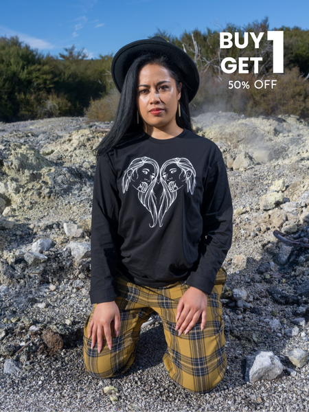 Arihia Long Sleeve Tee - Black