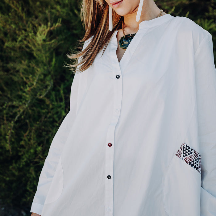 Waharua Kōpito Cotton Button Shirt - White