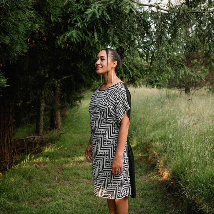 Papakirango Tie Dress - Black & White