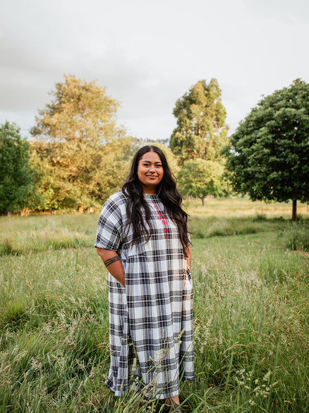 Tartan Short Sleeve Dress - Black & White