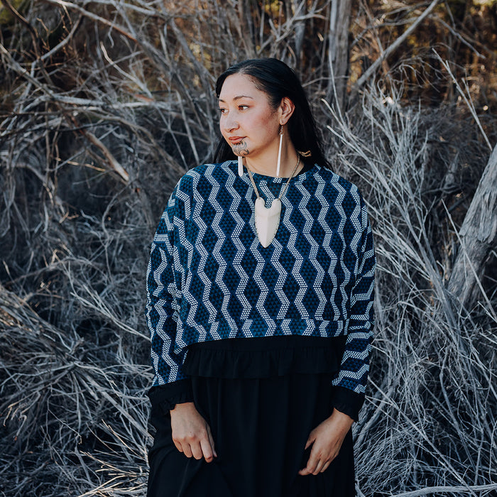 Waharua Kōpito Crop Top - Blue & White