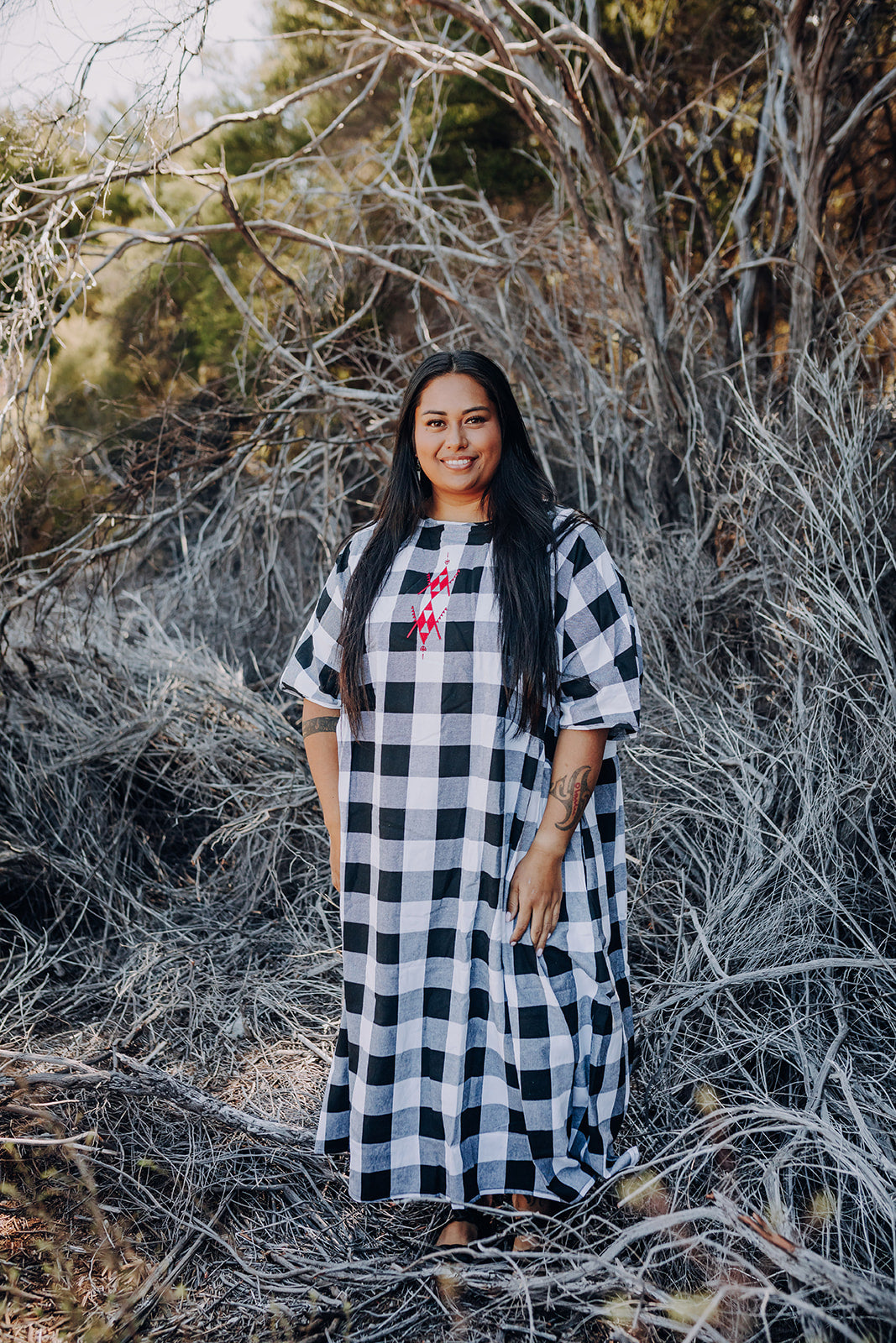 Rangitāmiro Tartan Short Sleeve Dress - White &amp; Black
