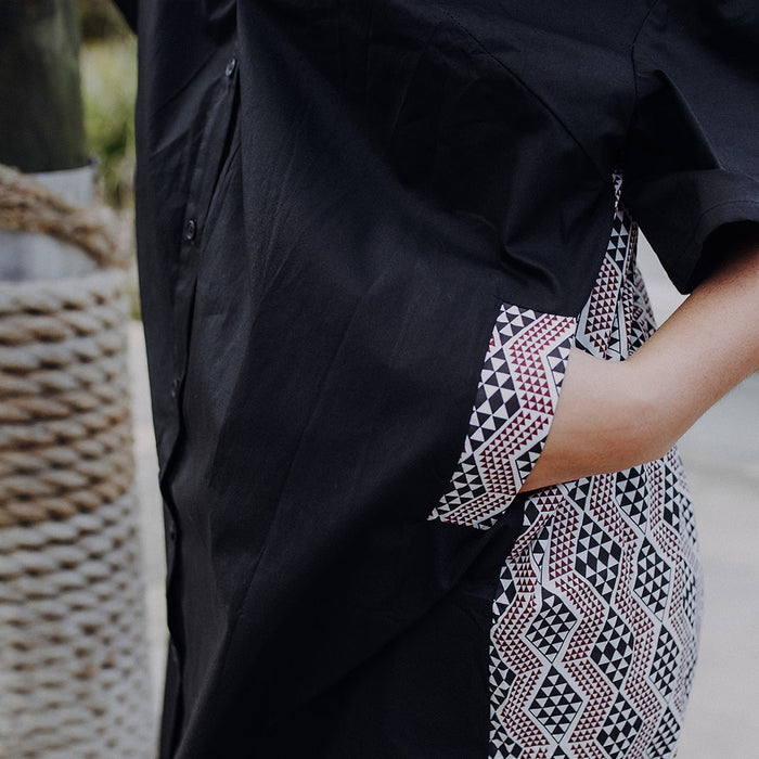Waharua Kōpito Cotton Button Dress - Black, White & Red