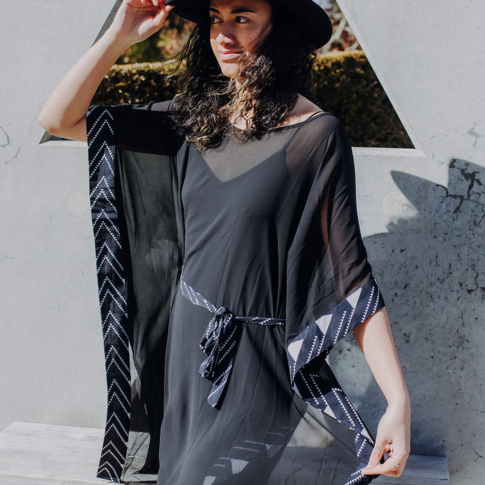 Tukemata Kaftan - Blue & White Border