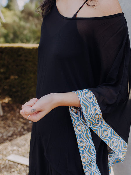 Aonui Kaftan - Black & White Border