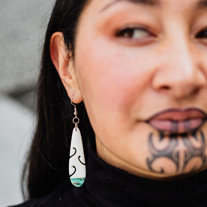 Bone Drop earring with Pāua tip