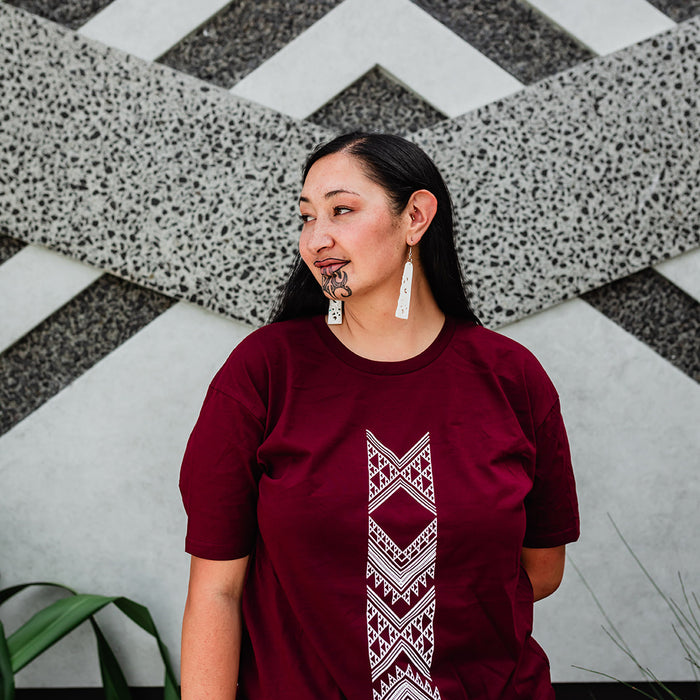 Taniko Hou Print Tee - Burgundy