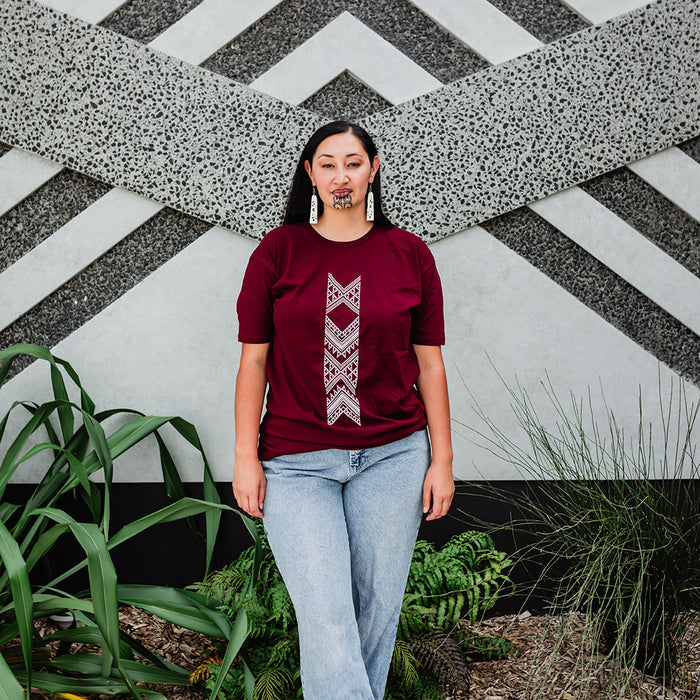 Taniko Hou Print Tee - Burgundy