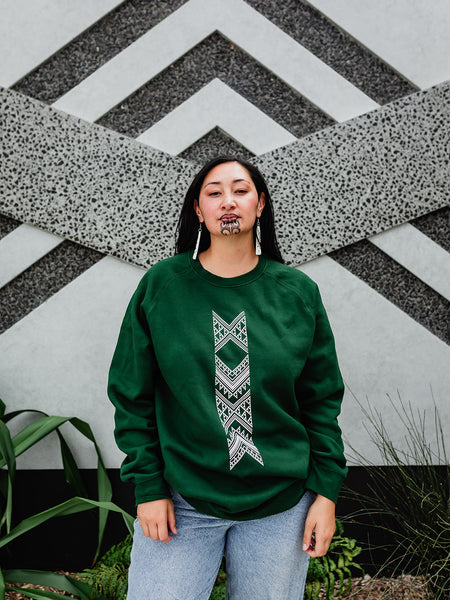 Taniko Hou Print Crew - Forest Green