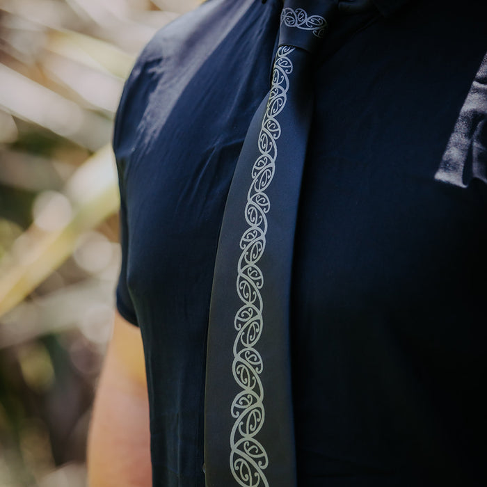 Black Necktie with Grey Kowhaiwhai