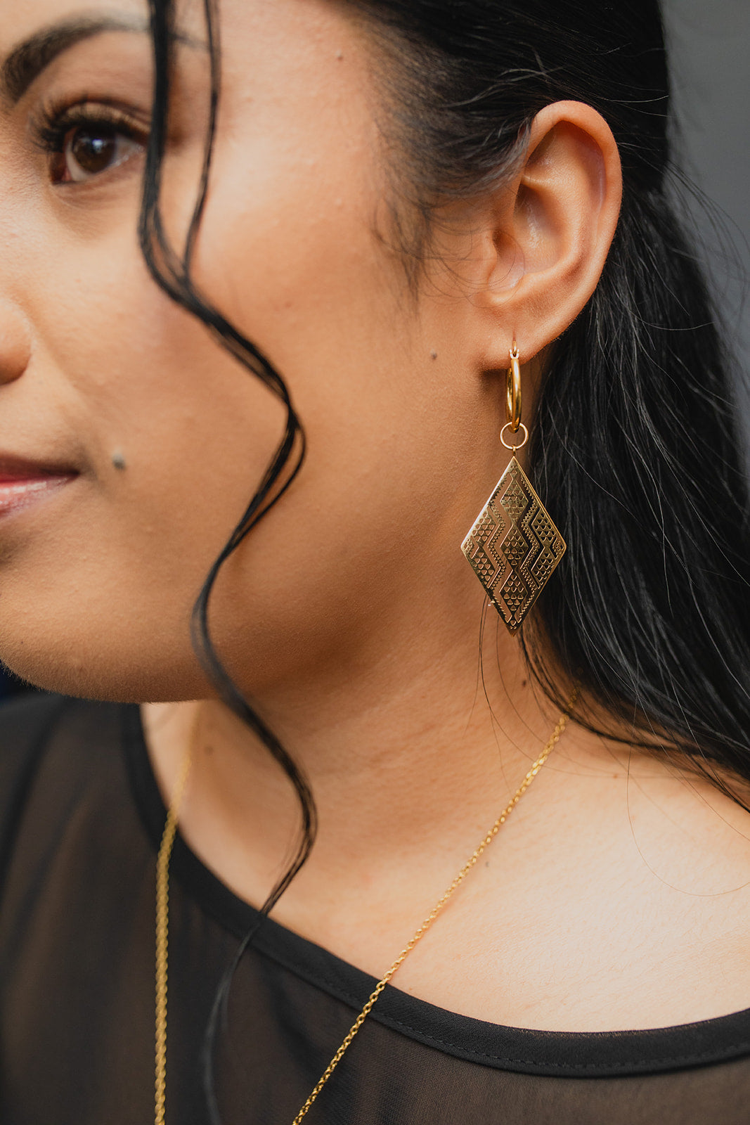 18ct Gold Plated Taimana Earring and Pendant Set