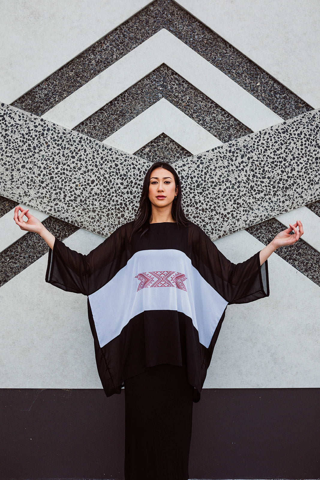 Taniko Hou Slide Top - Black/White/Black