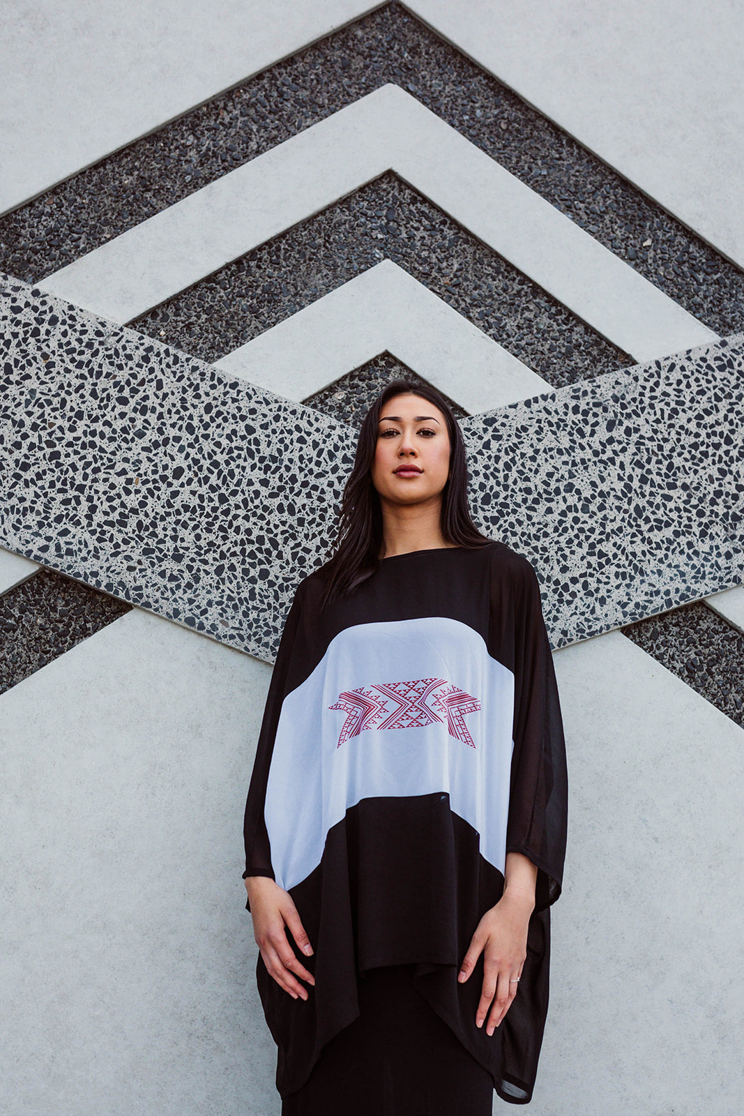 Taniko Hou Slide Top - Black/White/Black