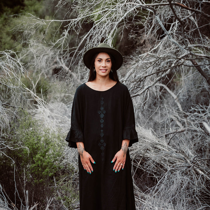 Taniko Waru Embroidered Frill Sleeve Dress - Black