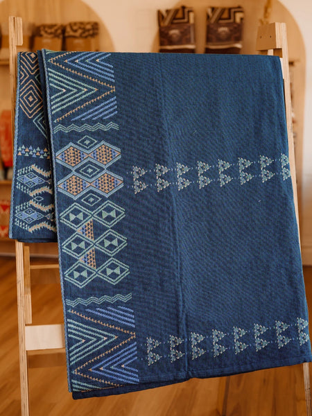 Awhi Company Kahika - Mahana Blanket