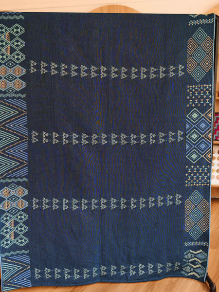 Awhi Company Kahika - Mahana Blanket