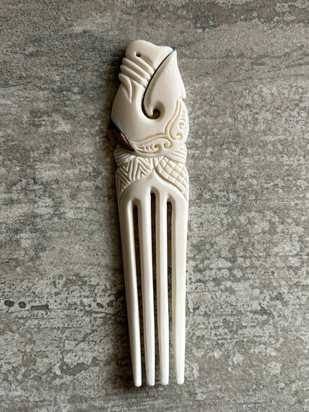 Bone Hook Heru