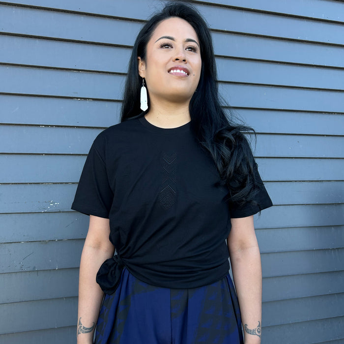 Embroidered Taniko Hou Tee - Black