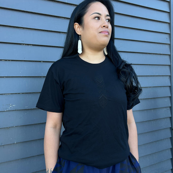 Embroidered Taniko Hou Tee - Black