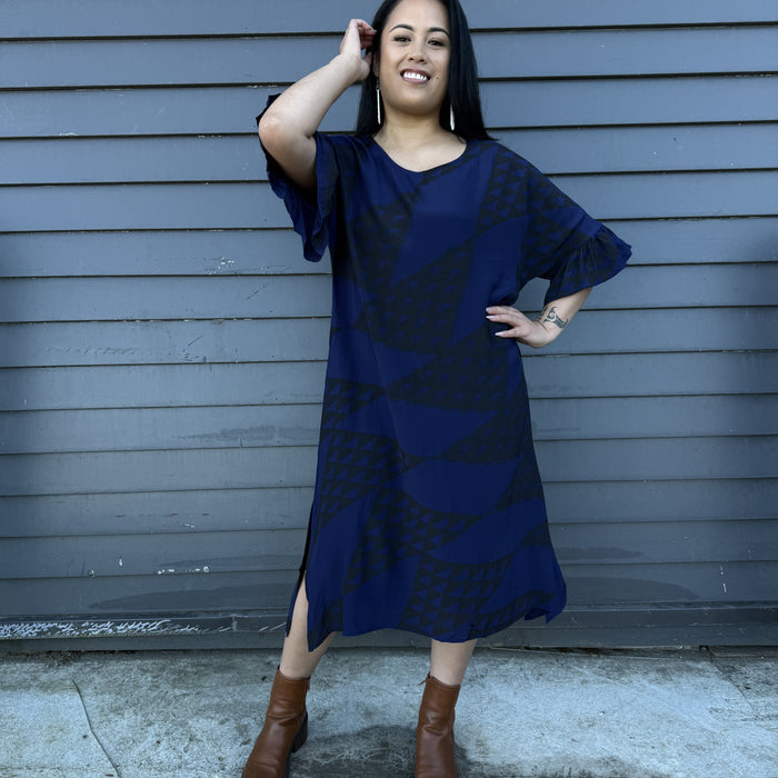 Niho Taniwha Frill Sleeve Dress - Navy