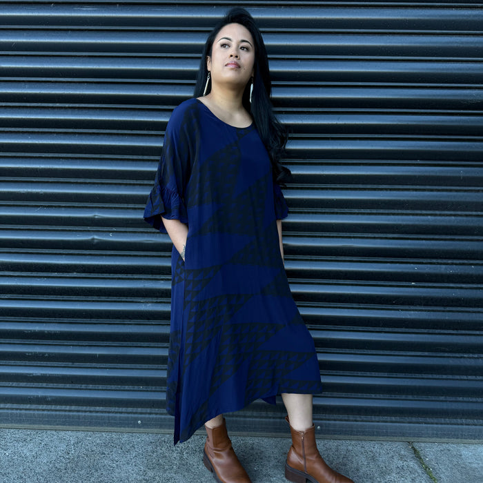 Niho Taniwha Frill Sleeve Dress - Navy