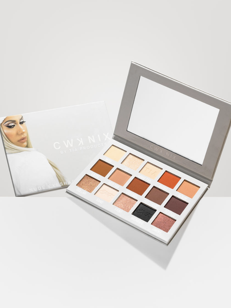 Cwnix Eyeshadow Palette