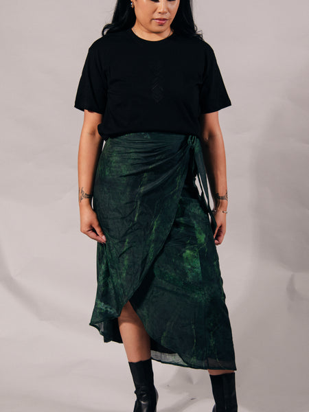 Embroidered Taniko Hou Tee - Black