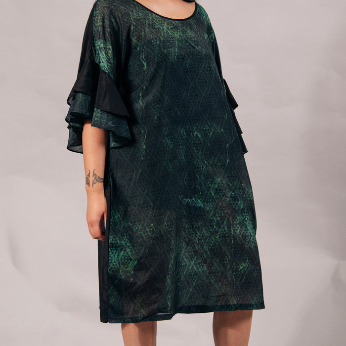 Pounamu Silk Short Frill Sleeve Dress