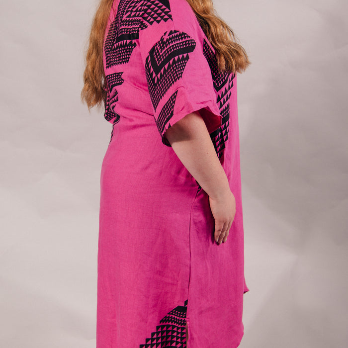 Maunga Button Linen Dress - Pink