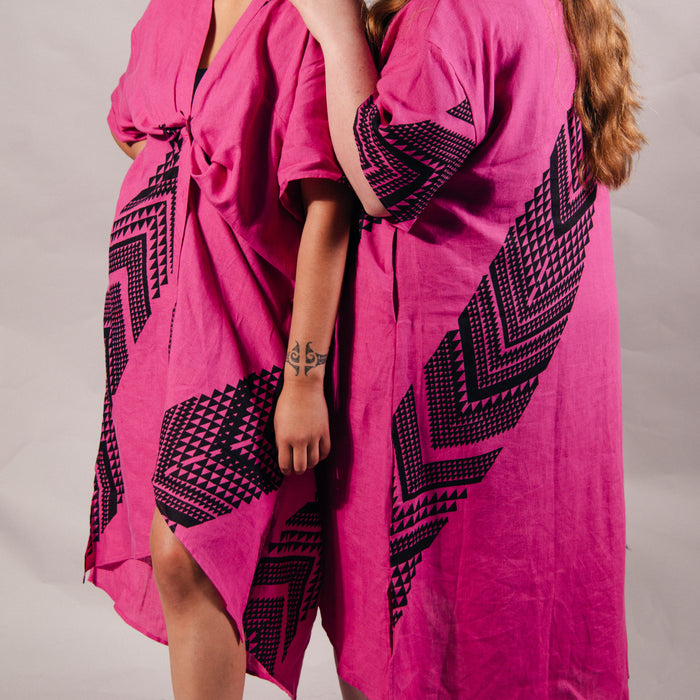 Maunga Button Linen Dress - Pink