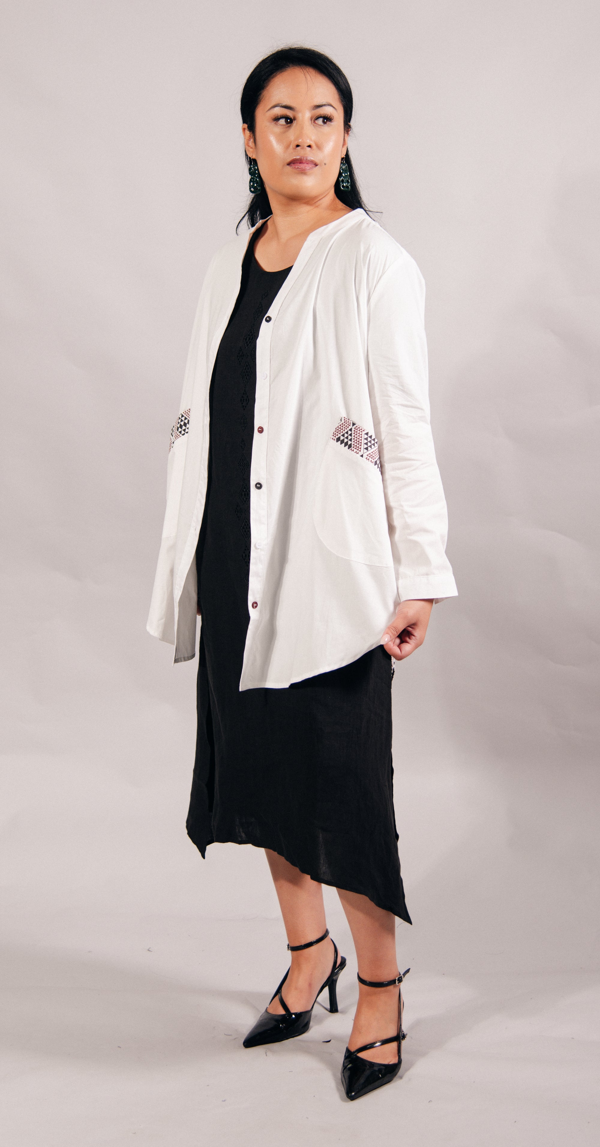 Pre Order Waharua Kōpito Cotton Button Shirt - White