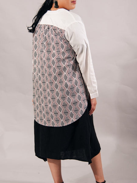 Waharua Kōpito Cotton Button Shirt - White