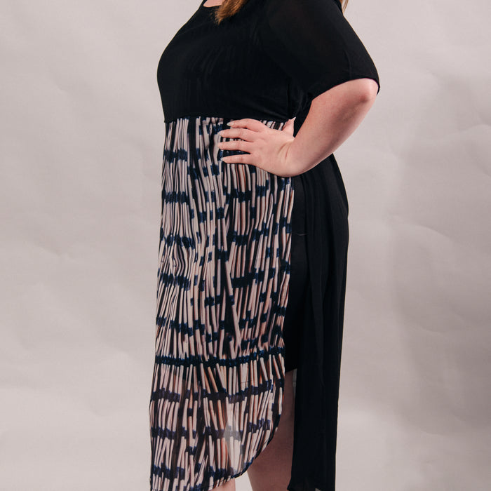 Piupiu Print Dress With Splits And Ties