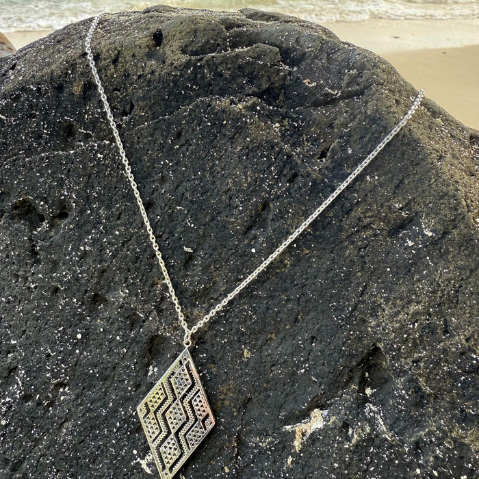 Silver Taimana Earring & Pendant Set