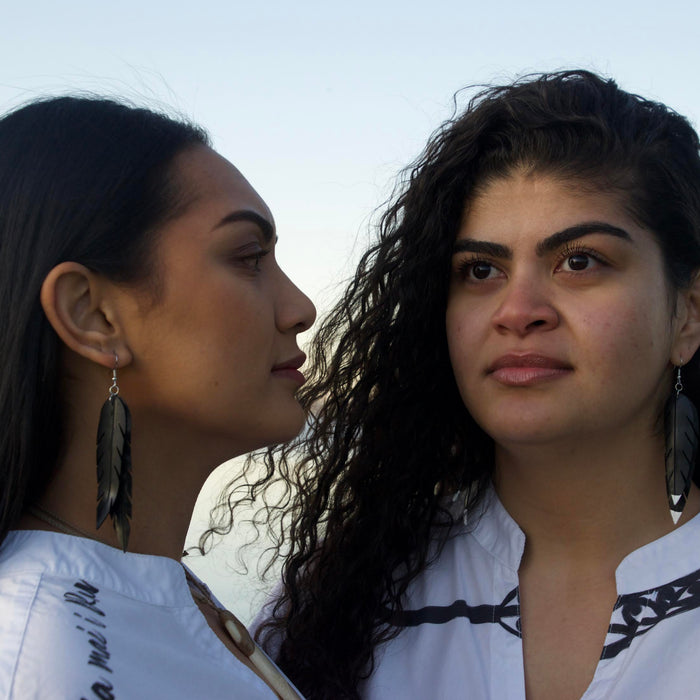 Pīata Double Feather White Tip Long Earrings